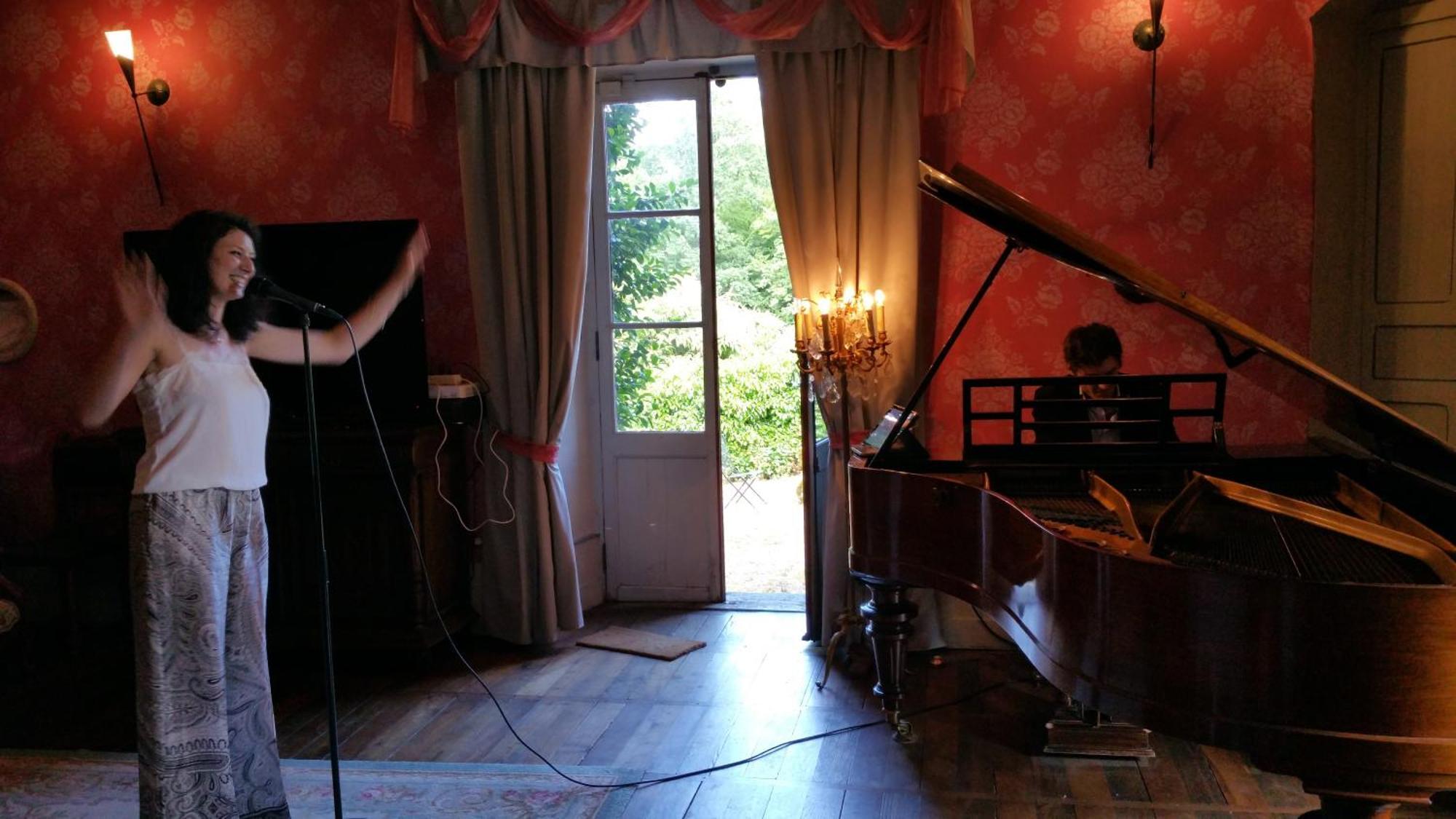 Chateau De Bellefond Ferienhaus Lagraulière